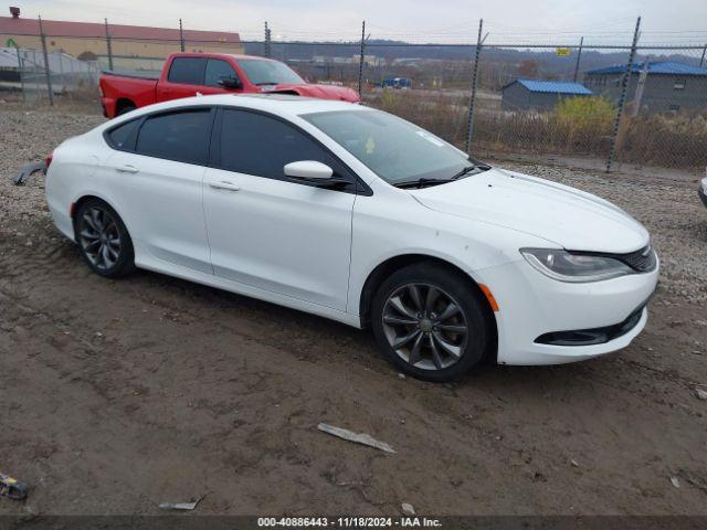  Salvage Chrysler 200