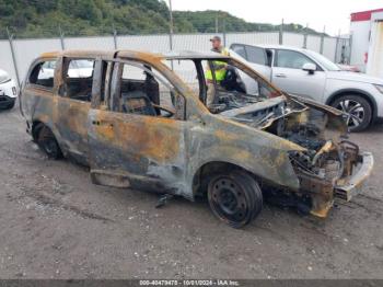  Salvage Dodge Grand Caravan