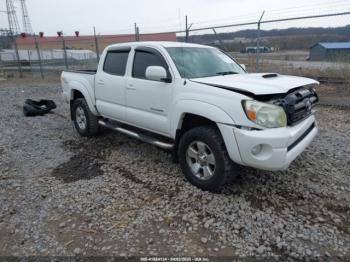  Salvage Toyota Tacoma