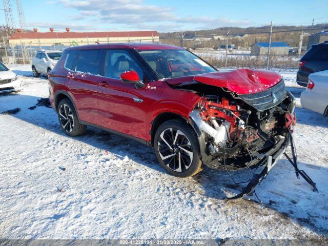  Salvage Mitsubishi Outlander
