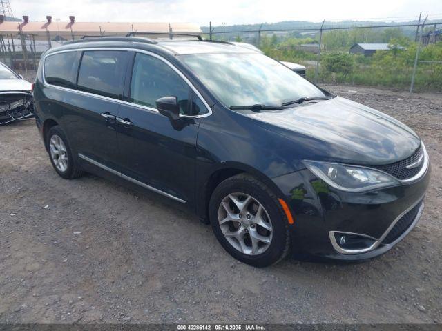  Salvage Chrysler Pacifica