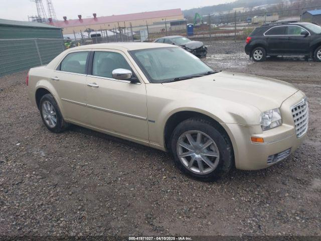 Salvage Chrysler 300
