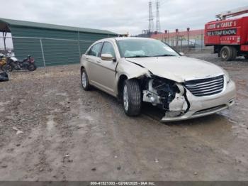  Salvage Chrysler 200