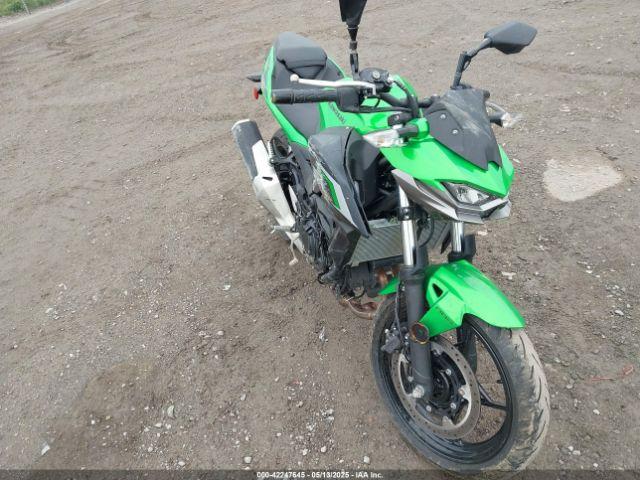  Salvage Kawasaki Er500