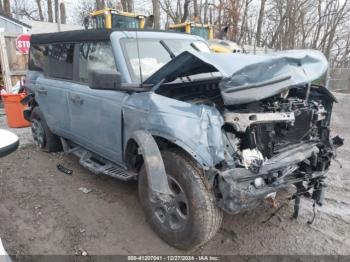  Salvage Ford Bronco