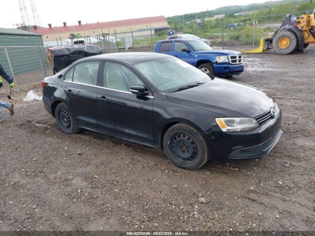 Salvage Volkswagen Jetta