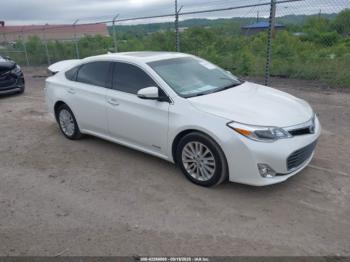  Salvage Toyota Avalon Hybrid