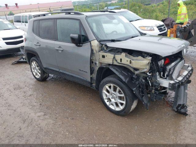  Salvage Jeep Renegade