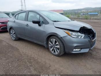  Salvage Nissan Versa