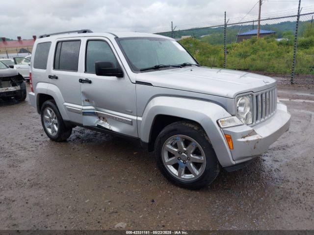  Salvage Jeep Liberty