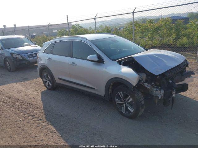  Salvage Kia Niro