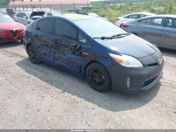  Salvage Toyota Prius