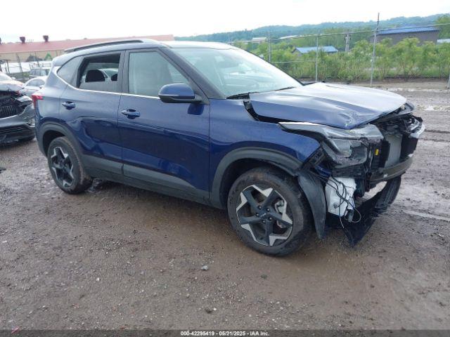  Salvage Kia Seltos