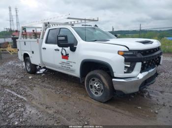  Salvage Chevrolet Silverado 2500