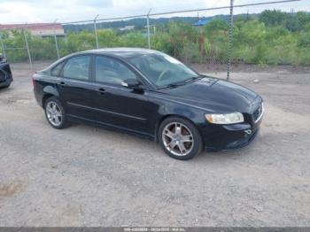  Salvage Volvo S40