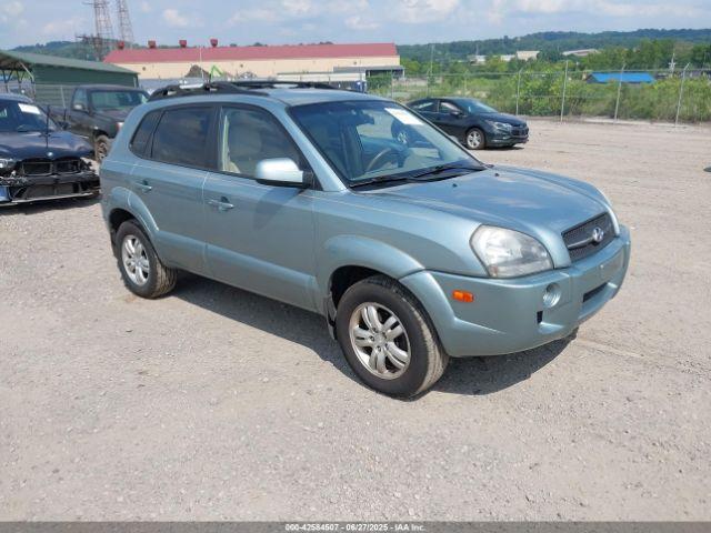  Salvage Hyundai TUCSON
