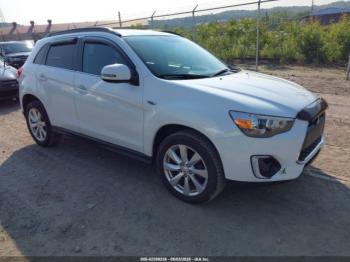  Salvage Mitsubishi Outlander