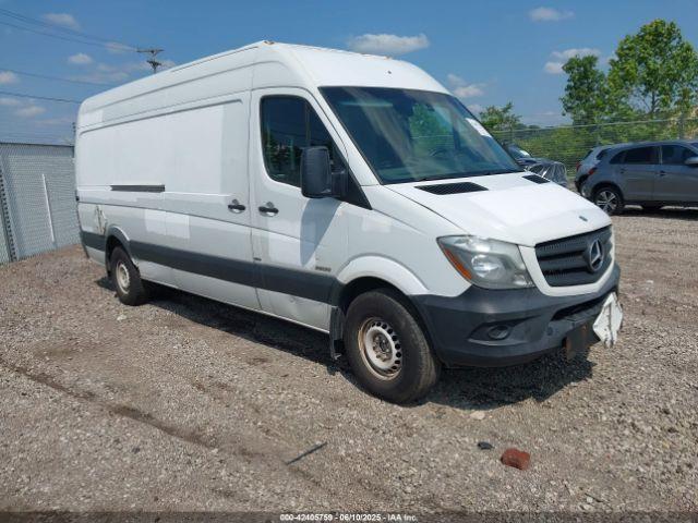  Salvage Mercedes-Benz Sprinter 2500