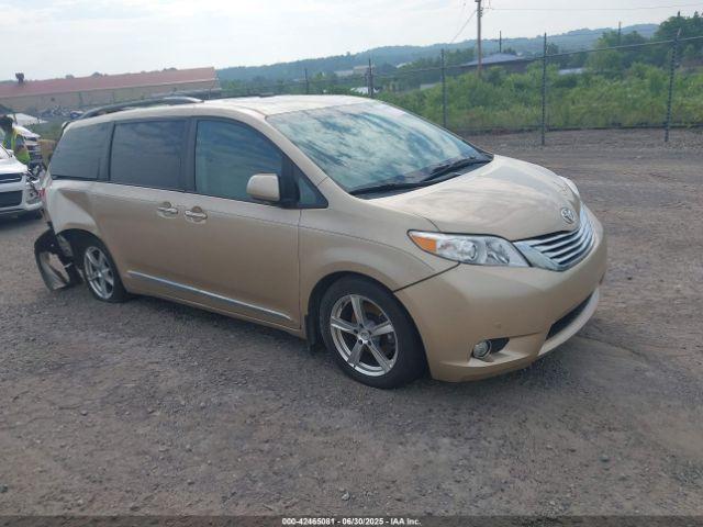  Salvage Toyota Sienna