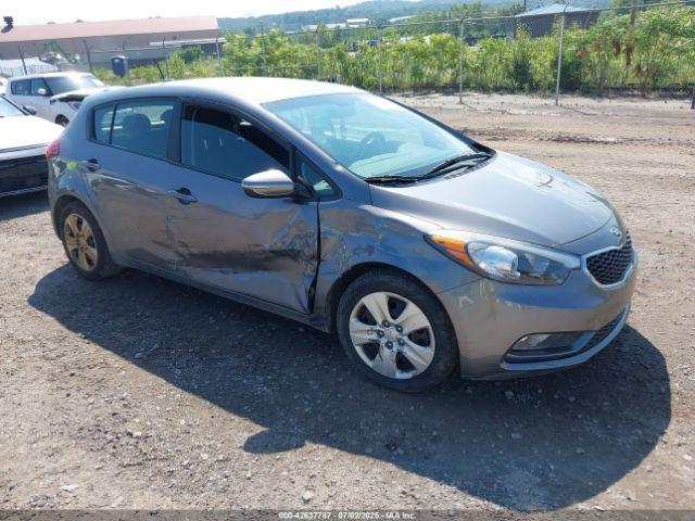 Salvage Kia Forte