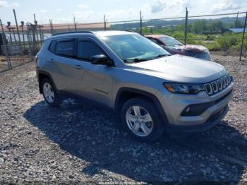  Salvage Jeep Compass