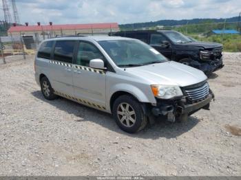  Salvage Chrysler Town & Country