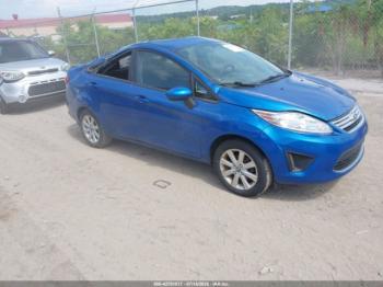 Salvage Ford Fiesta