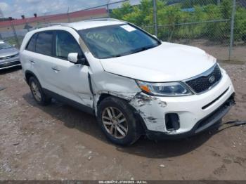  Salvage Kia Sorento