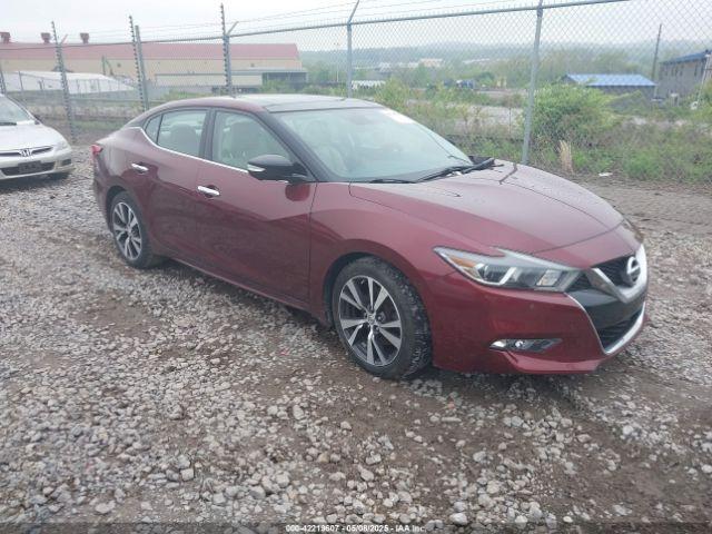  Salvage Nissan Maxima