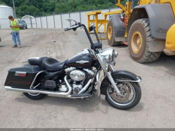  Salvage Harley-Davidson Flhr