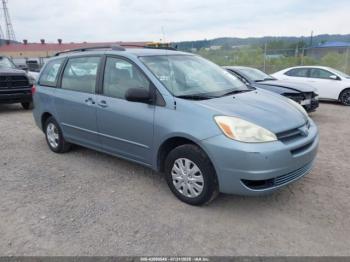  Salvage Toyota Sienna