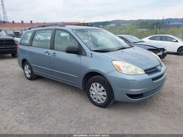  Salvage Toyota Sienna