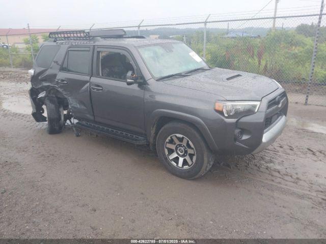  Salvage Toyota 4Runner