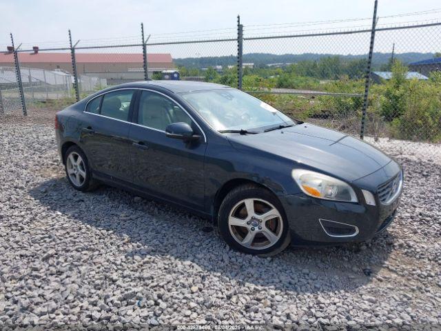  Salvage Volvo S60