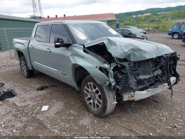  Salvage Toyota Tundra