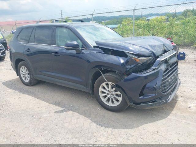 Salvage Toyota Grand Highlander