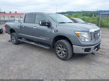  Salvage Nissan Titan