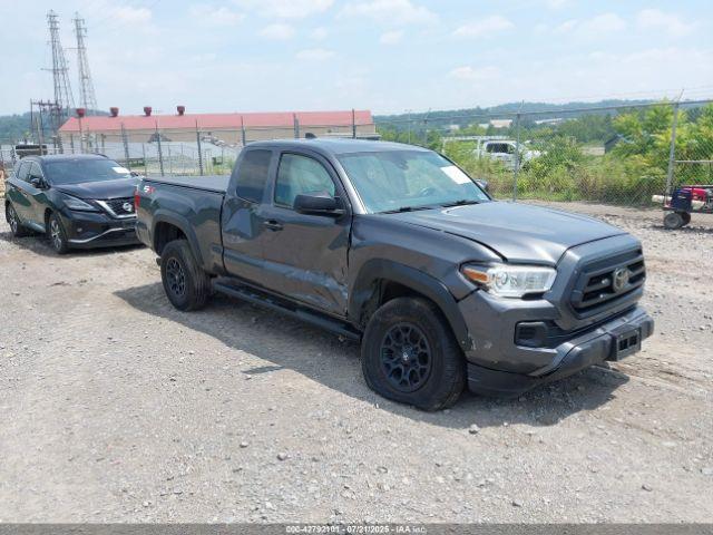  Salvage Toyota Tacoma