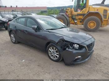  Salvage Mazda Mazda3