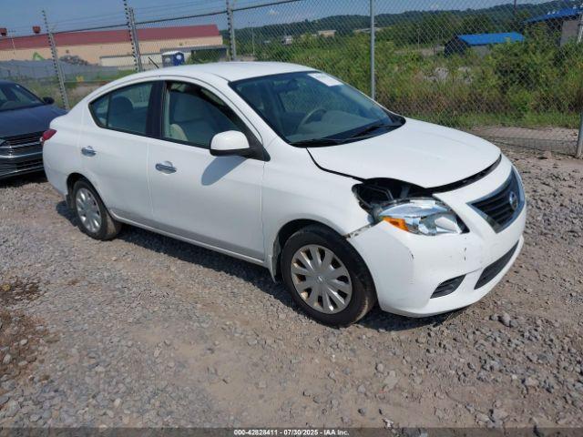  Salvage Nissan Versa