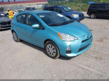  Salvage Toyota Prius c