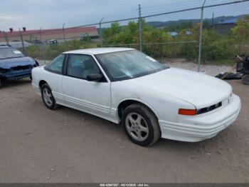  Salvage Oldsmobile Cutlass Supreme