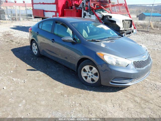  Salvage Kia Forte