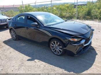  Salvage Mazda Mazda3