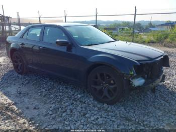  Salvage Chrysler 300