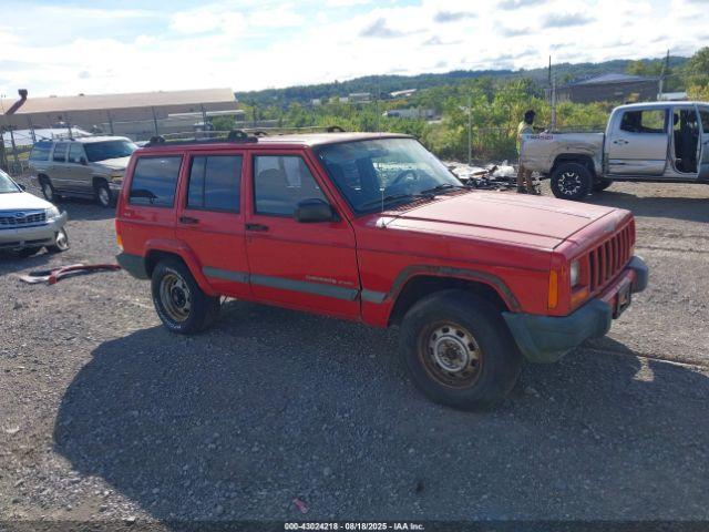  Salvage Jeep Cherokee