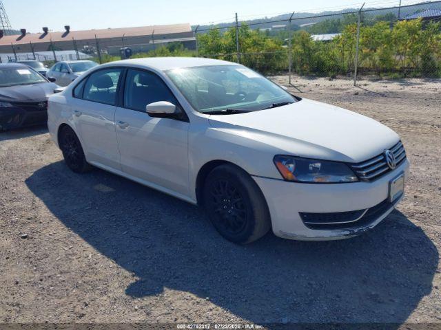  Salvage Volkswagen Passat
