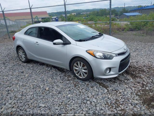  Salvage Kia Forte