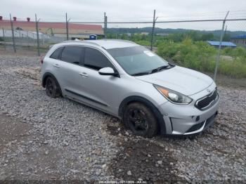  Salvage Kia Niro