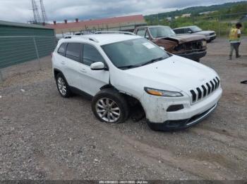  Salvage Jeep Cherokee